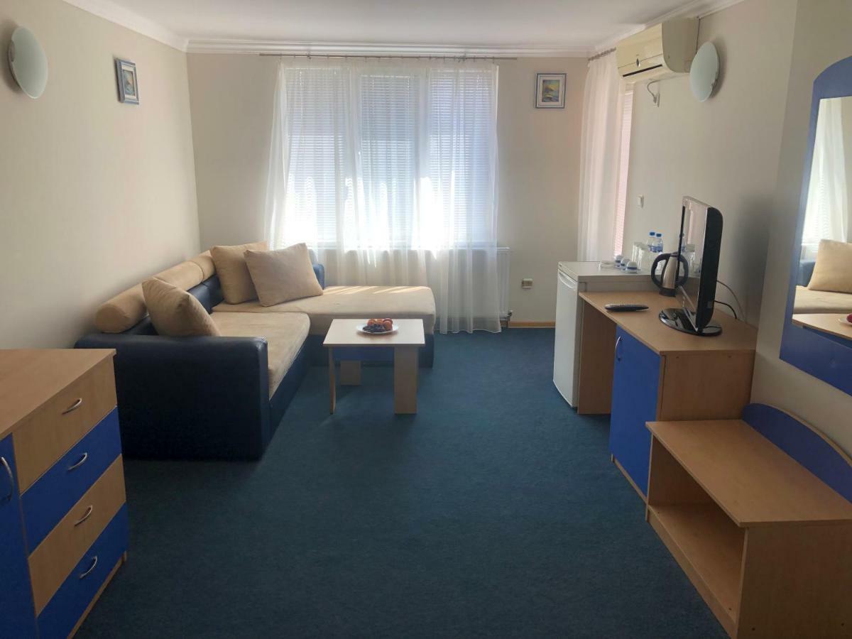 Guest House Rai Китен Екстер'єр фото
